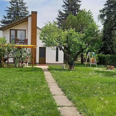 Ket Puli Vendeghaz Apartment Bekescsaba Exterior photo