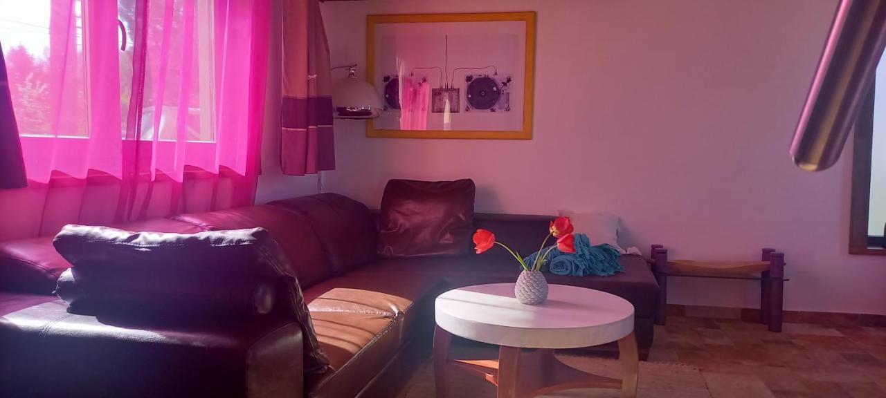 Ket Puli Vendeghaz Apartment Bekescsaba Exterior photo